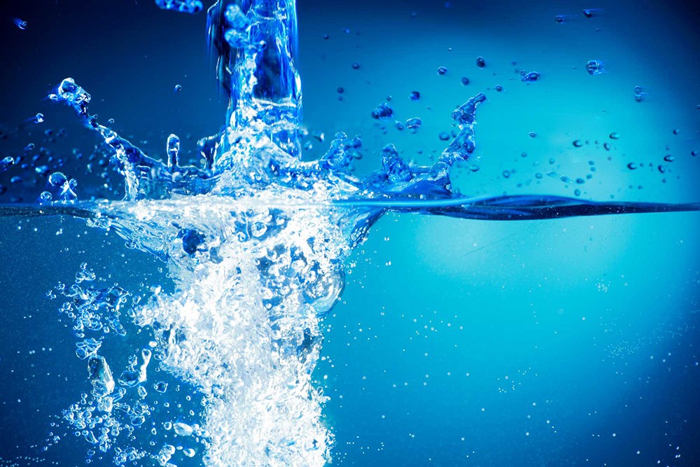 Acqua potabile, plastica