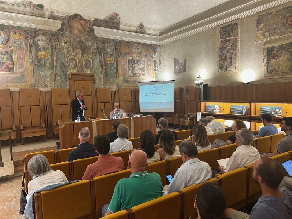 La sala durante la conferenza ( foto fornita da comunicato stampa)