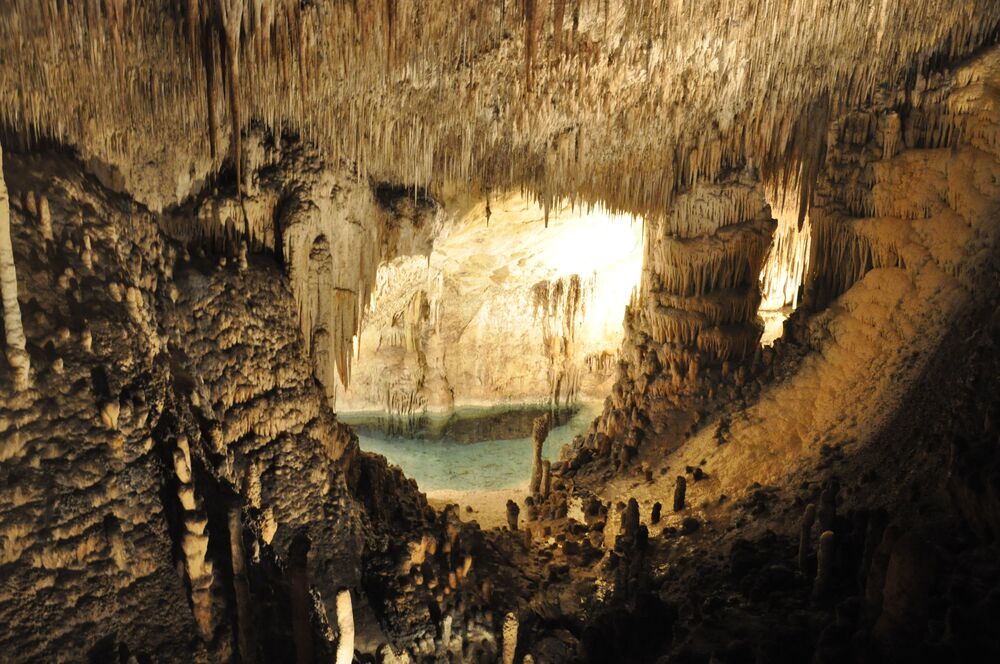 Le grotte sono un patrimonio  archeologico (foto free da Pexels)